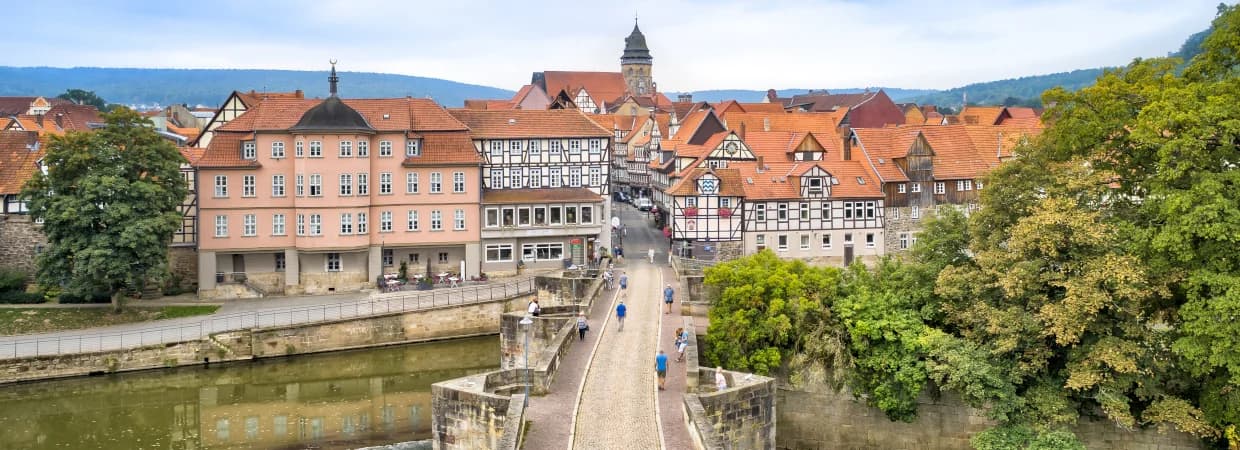 Die Alte Werrabrücke über die Werra in Hann. Münden